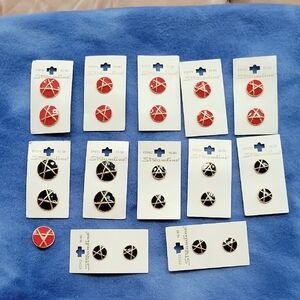 Lot Of Streamline Black And Red Buttons With Gold Accents